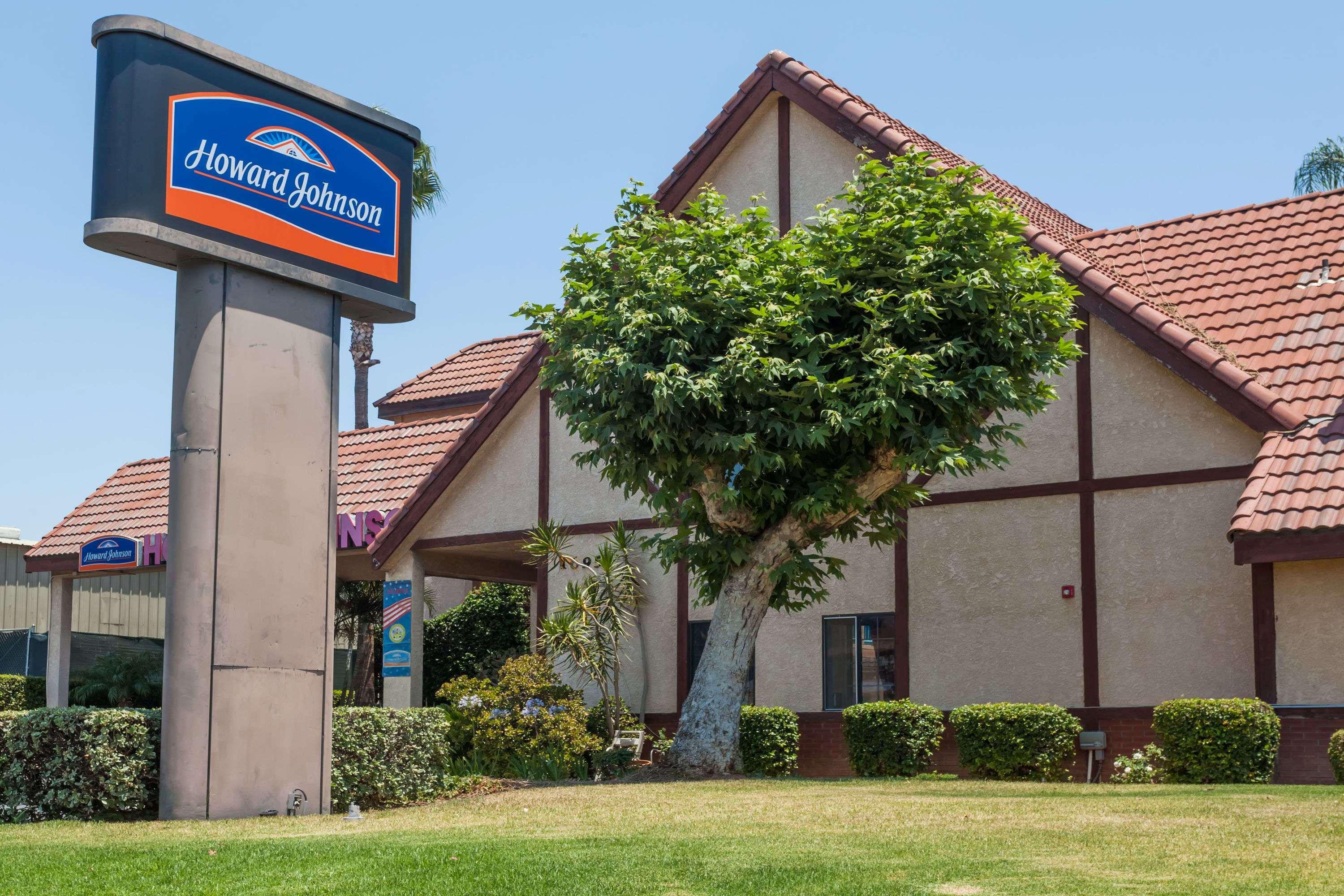 Howard Johnson By Wyndham Norco Kültér fotó